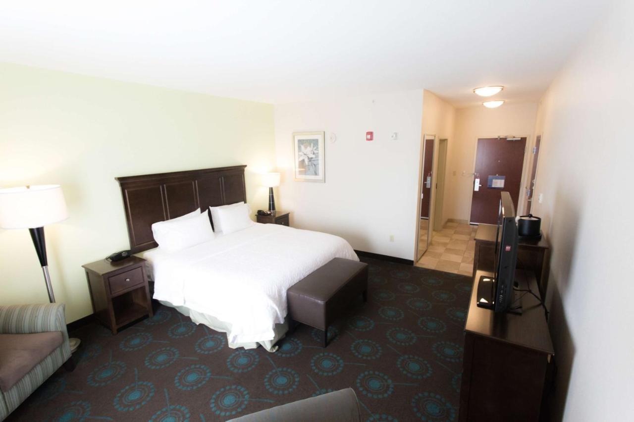 Hampton Inn & Suites Middlebury Exteriér fotografie
