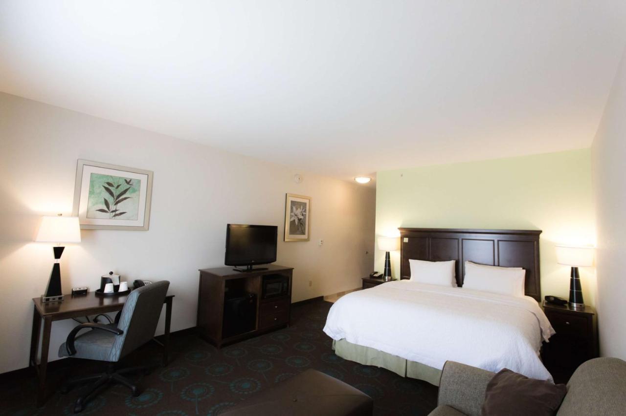 Hampton Inn & Suites Middlebury Exteriér fotografie