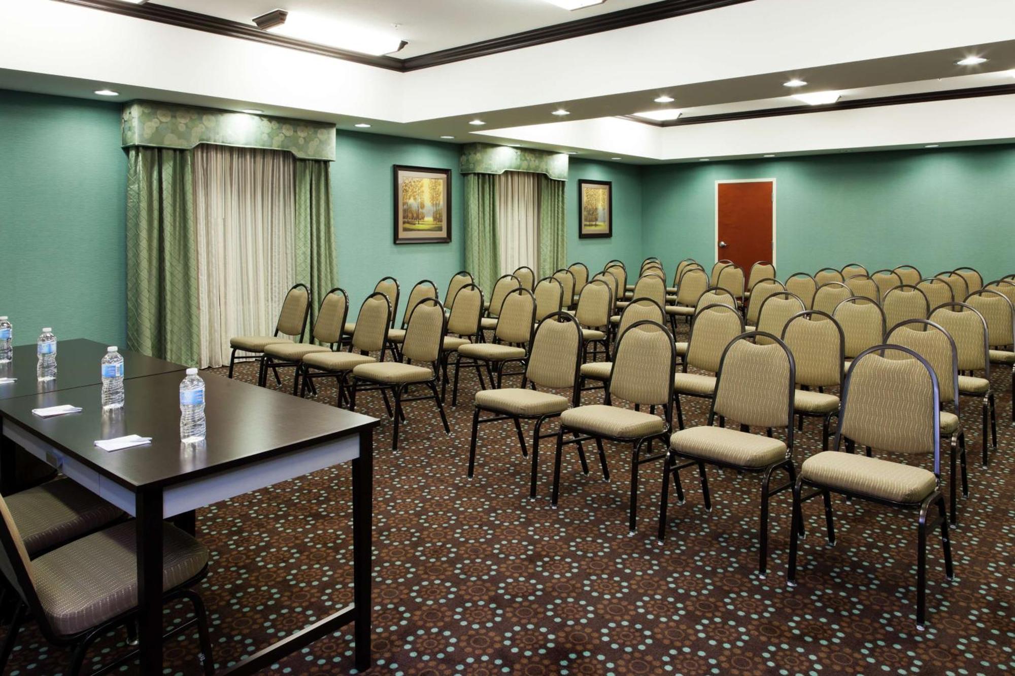 Hampton Inn & Suites Middlebury Exteriér fotografie