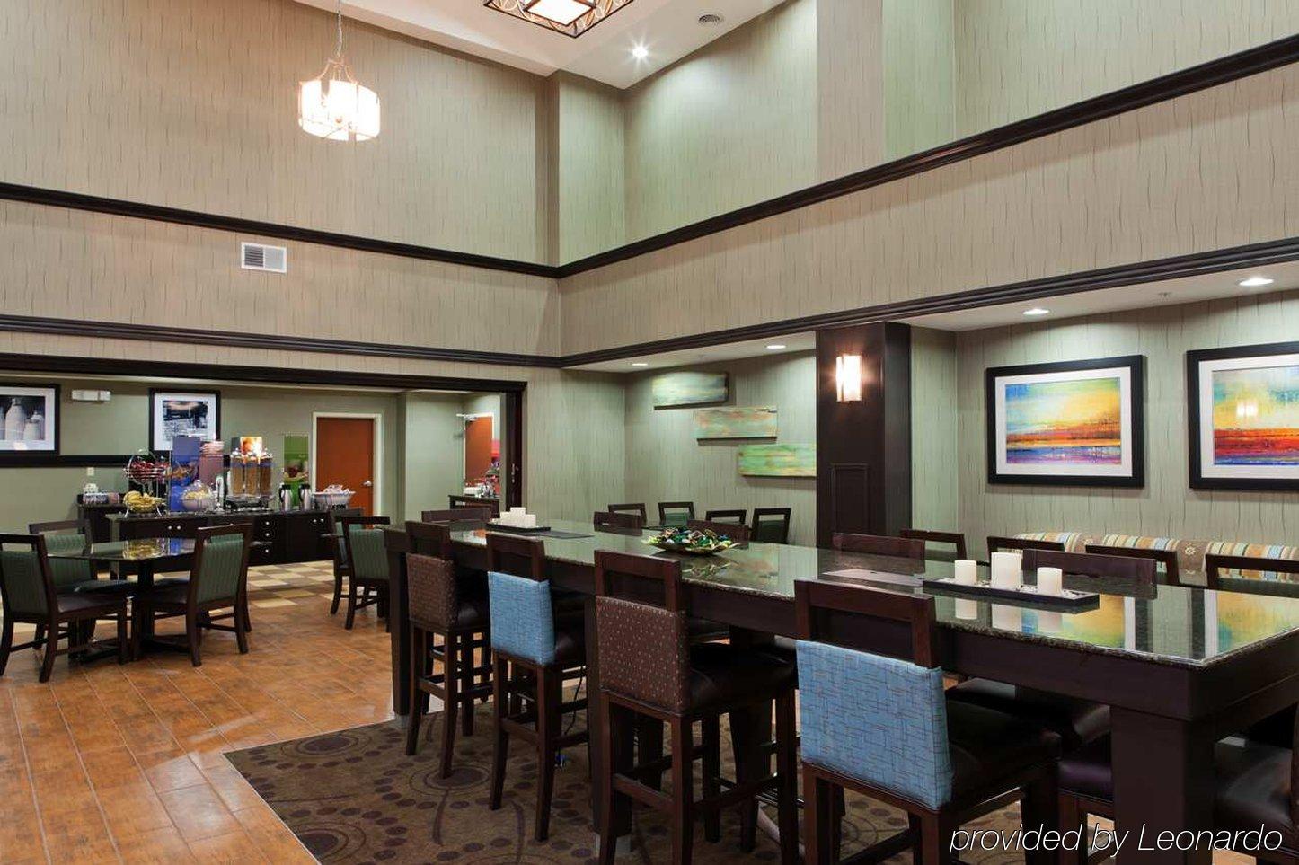 Hampton Inn & Suites Middlebury Restaurace fotografie
